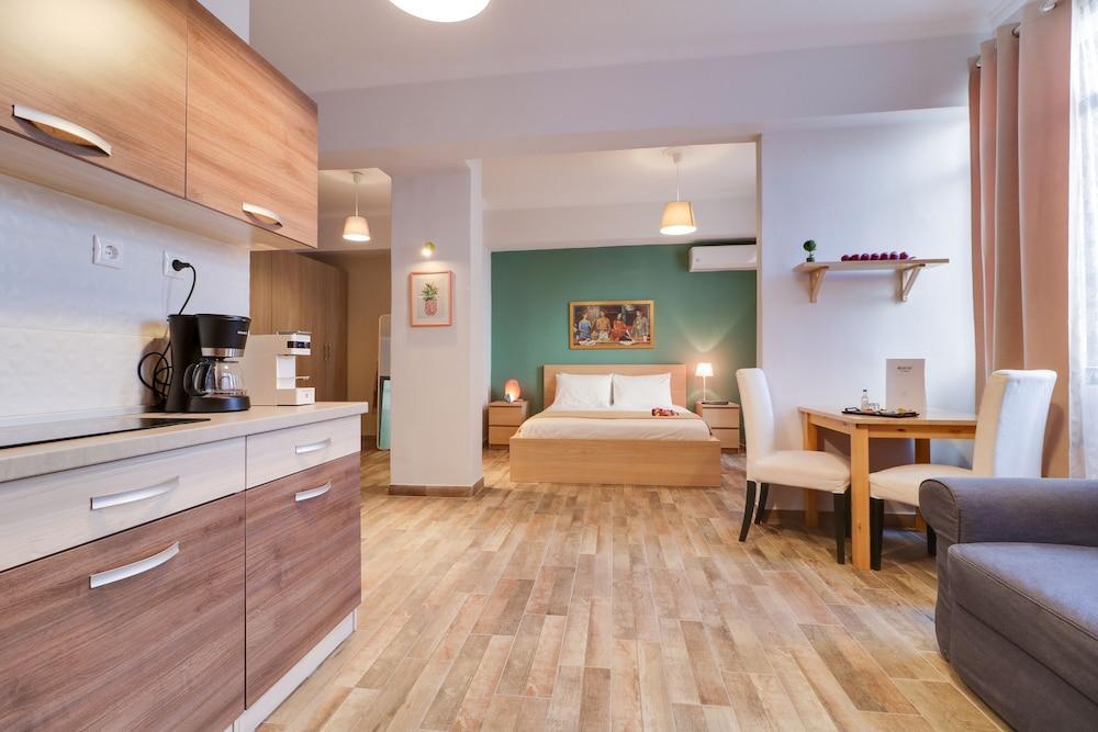 Ermou Fashion Suites By Living-Space Atény Exteriér fotografie